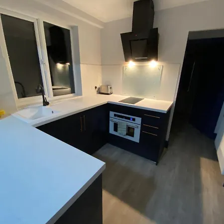 Harewood Lodge - Single And Double Rooms Self Serve Apartment King's Lynn Exterior photo