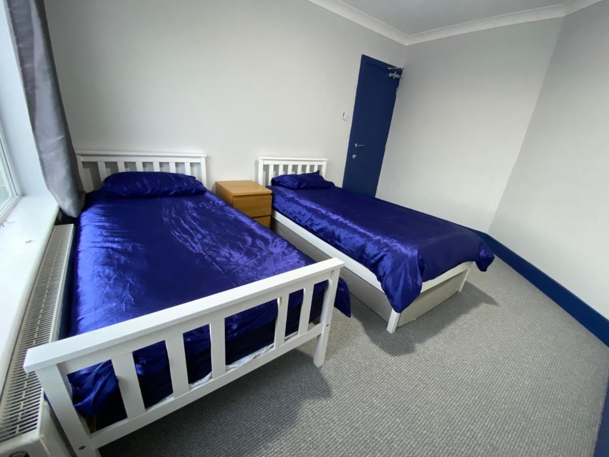 Harewood - Single And Double Self Serve Lodge