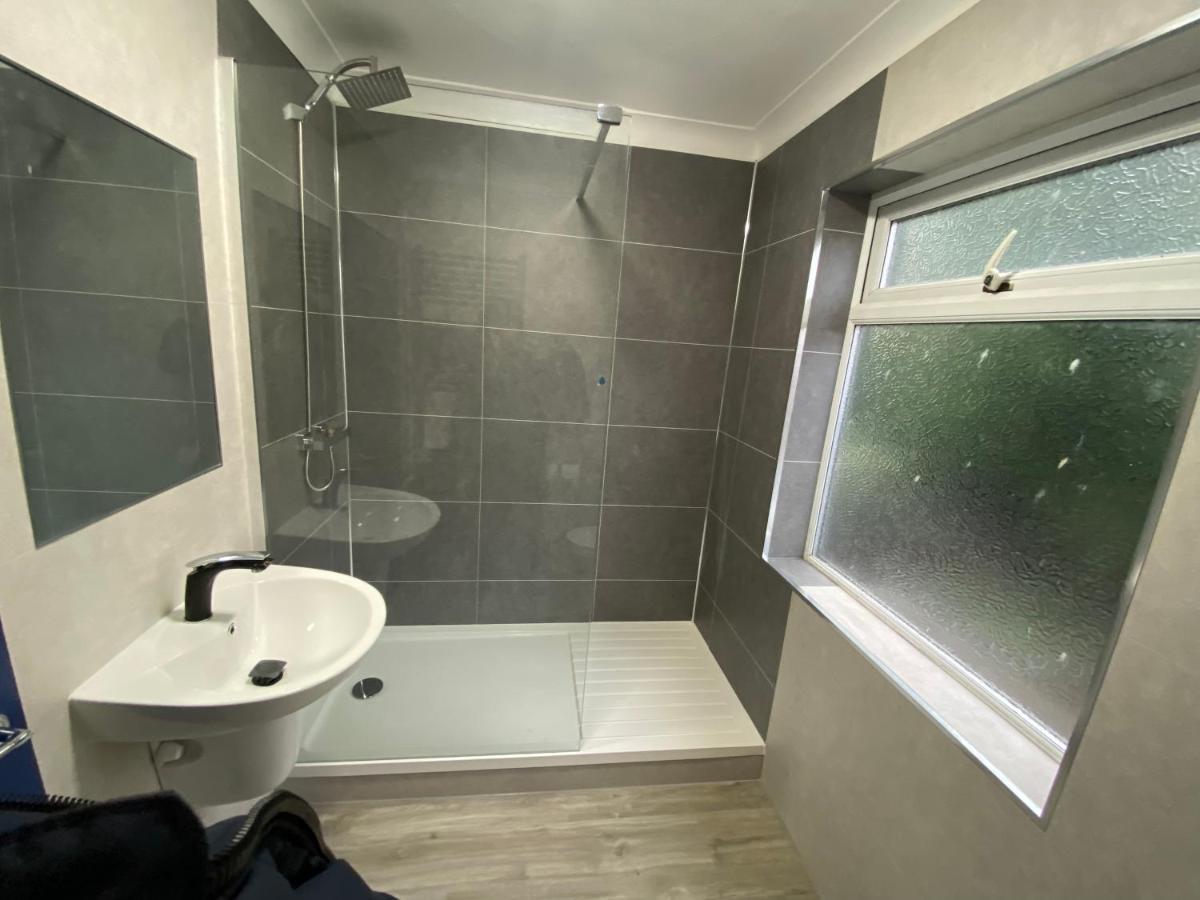 Harewood - Single And Double Self Serve * King's Lynn